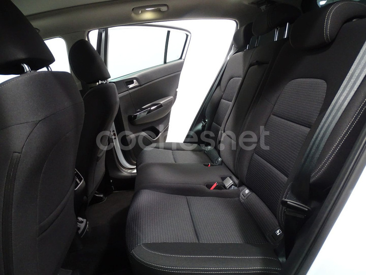 Kia Sportage 1.6 CRDi 85kW 115CV Drive Plus 4x2 5p foto 15