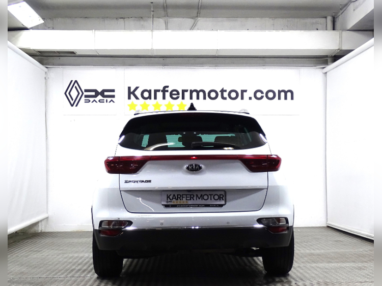 Kia Sportage Drive 2WD foto 8