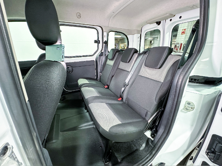 Renault Kangoo Combi M1 Profesional 2pl foto 22