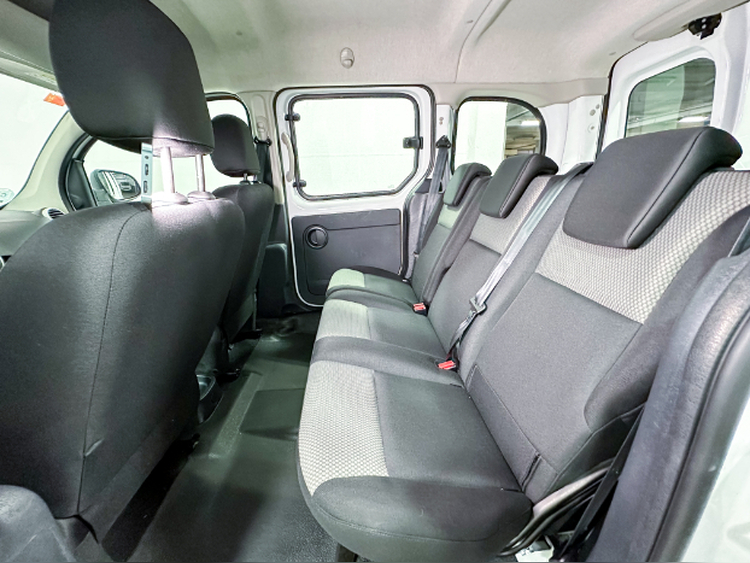 Renault Kangoo Combi M1 Profesional 2pl foto 23