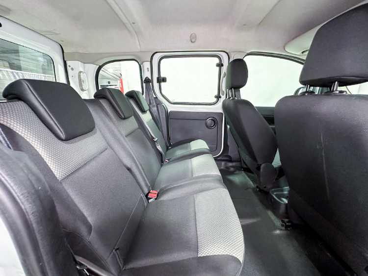 Renault Kangoo Combi M1 Profesional 2pl foto 27