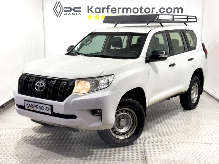 Toyota Land Cruiser GX foto 2