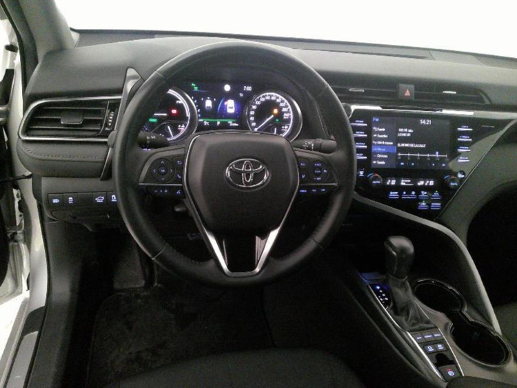 Toyota Camry Hybrid Advance foto 6